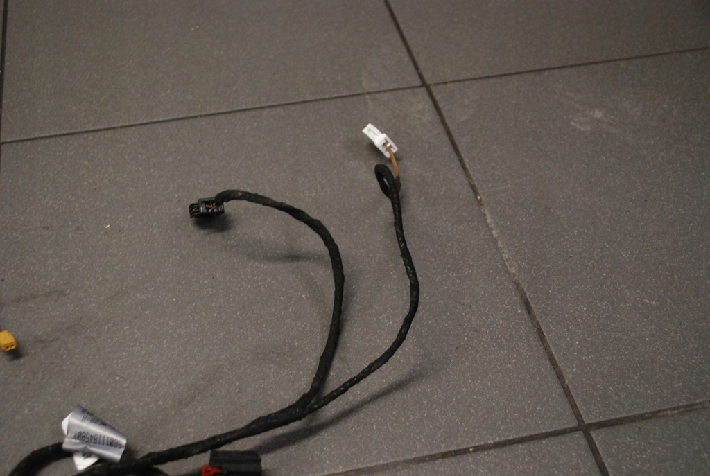 фото №4, Джгут двері задня audi a5 lift 8k0971693b