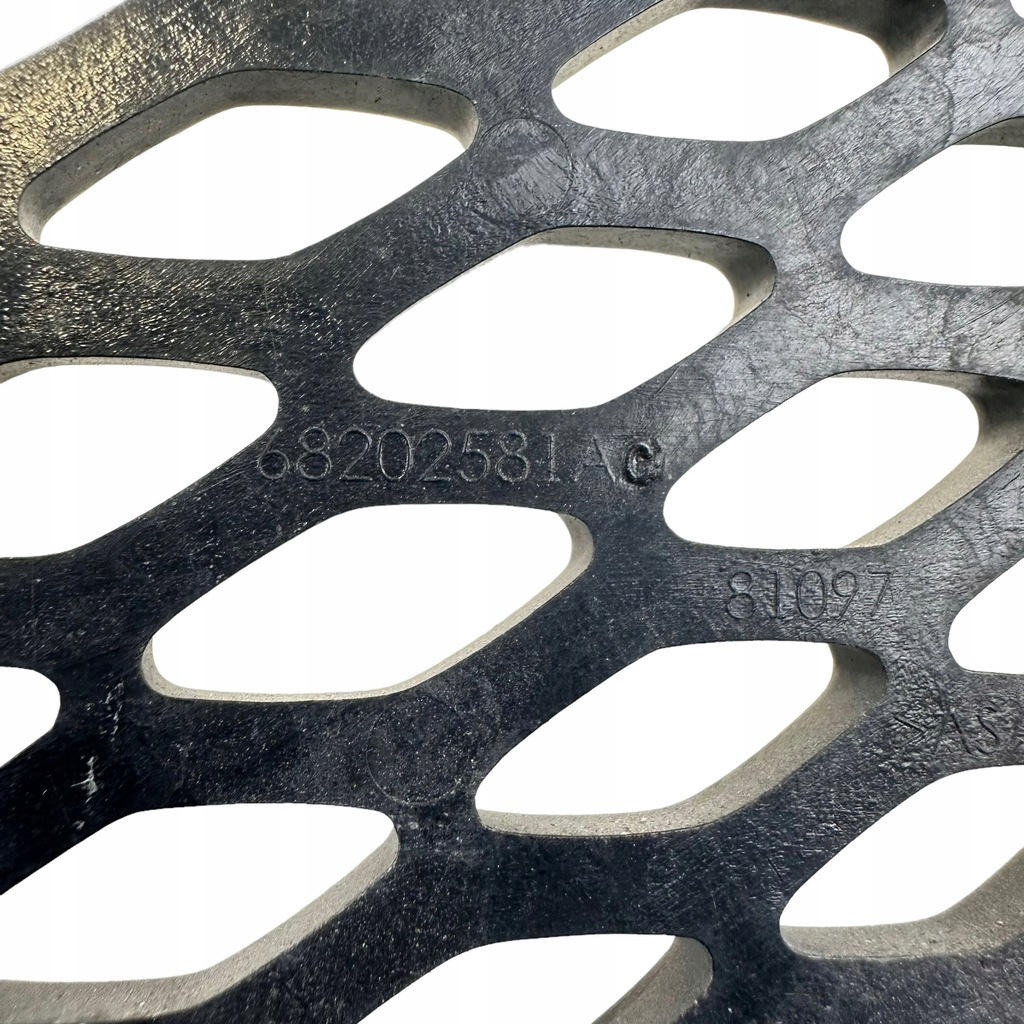 фото №6, Dodge charger 2015 ліва сторона решітка радіатора