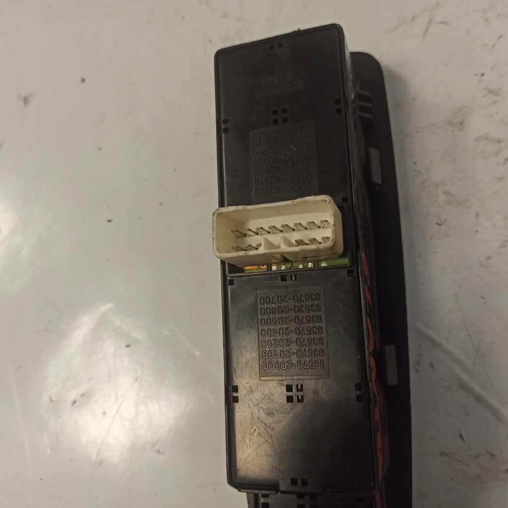 фото №15, Hyundai elantra перемикач вікон 935702d100 621w03580 620w05290