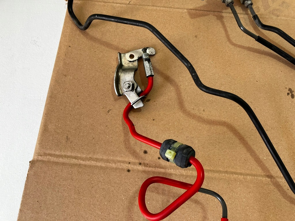 фото №9, Prius iii трубки дроти гальмівні насоса abs