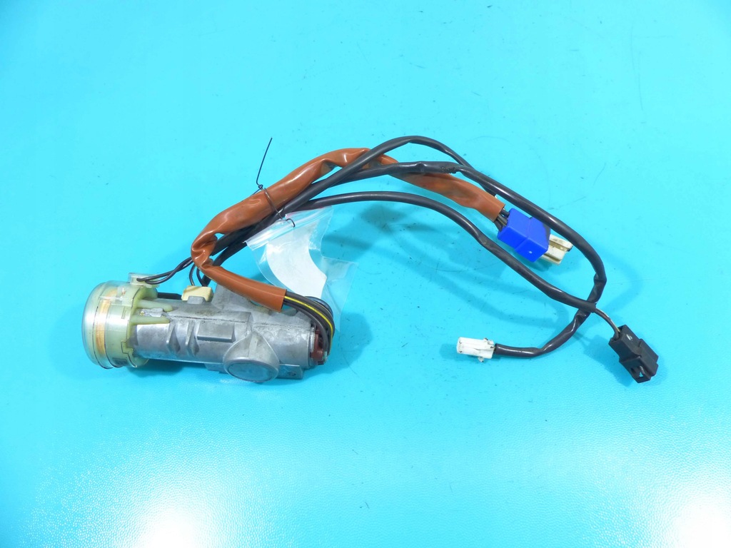 фото №5, Замок зажигания ключ вкладка subaru forester i sf