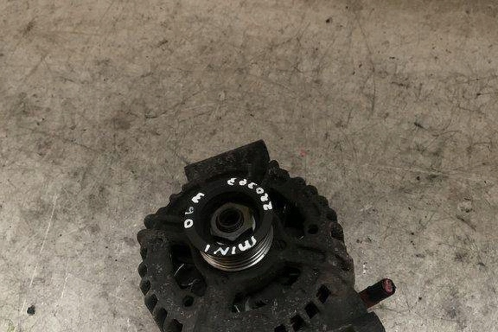 фото №1, Генератор mini cooper r50, r53 7559223 1.6l бензиновый 85kw 2006