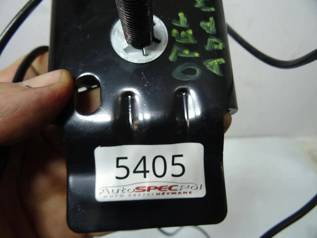 Кліпса поперечина задня opel adam 13350033 Ціна