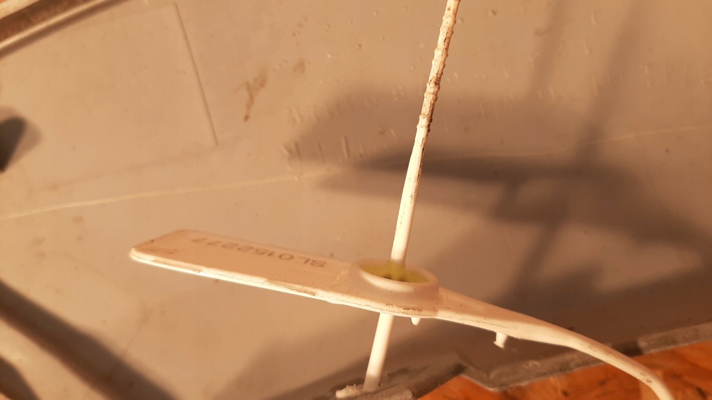 фото №7, Mitsubishi pajero iii молдинг накладка крыла левый перед mr478741