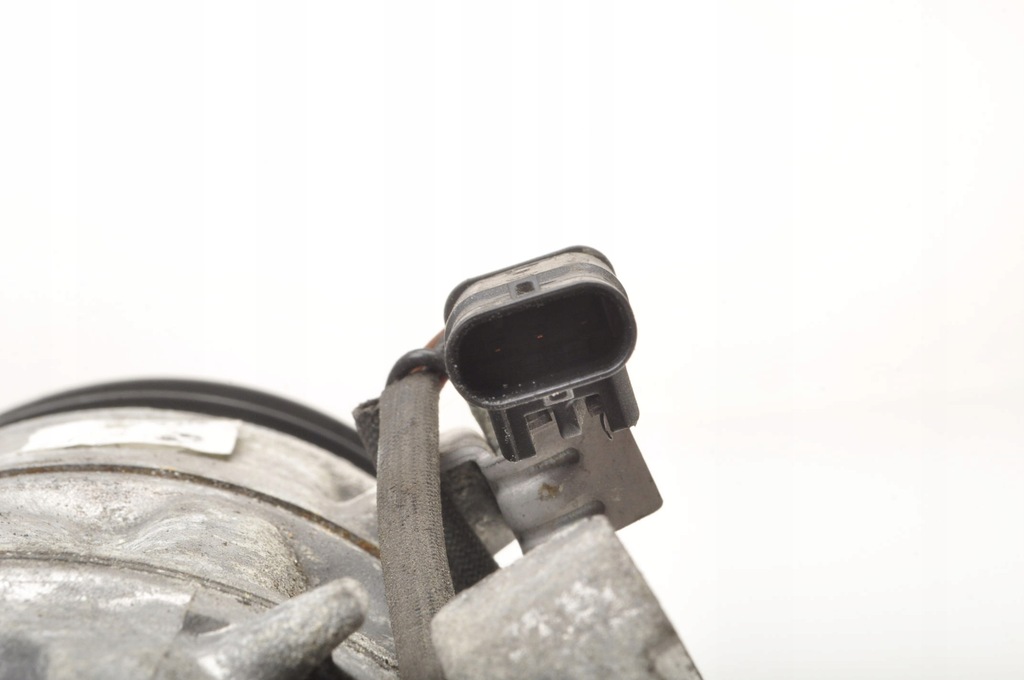 фото №6, Bmw 2 f46 gran tourer 220i 2.0 16v компрессор кондиционера