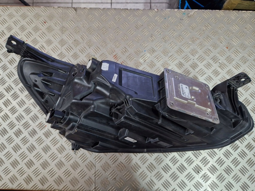 фото №4, Ford оригинальный номер jx7b-13e015-ae лампа full led