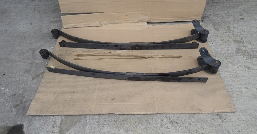 фото №1, Vw caddy 2k5 рессора щетка подвеска заднего