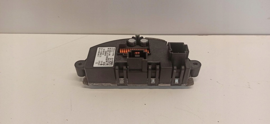 фото №1, Audi a5 8t резистор вентилятор 8t0820521