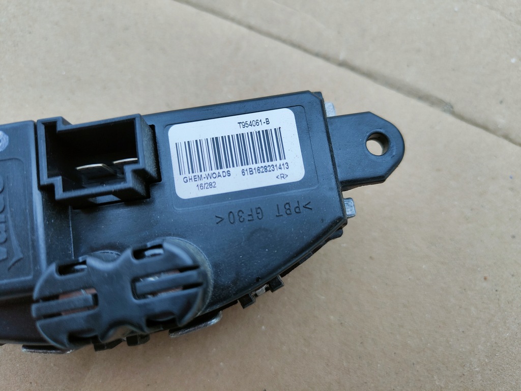 фото №3, Резистор резистор вентилятор renault megane 4 iv talisman