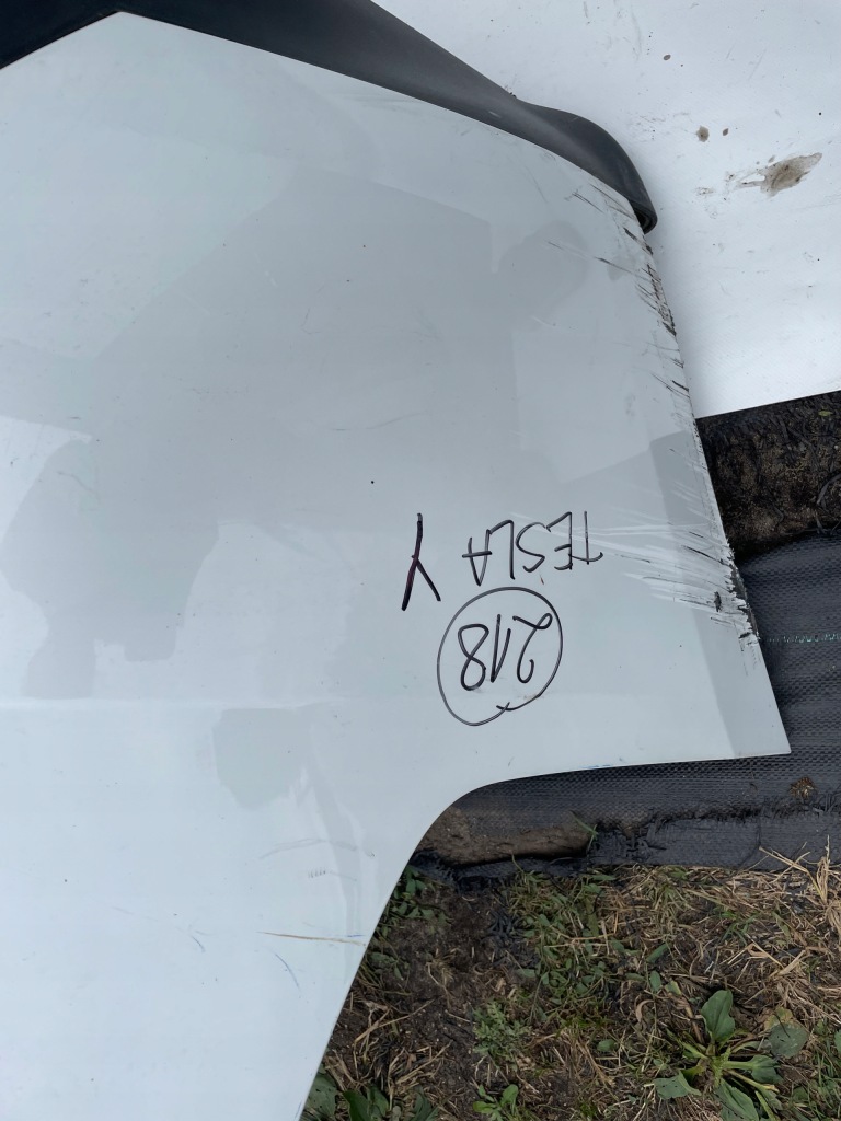 фото №13, Tesla y бампер задняя задний 1494005-00