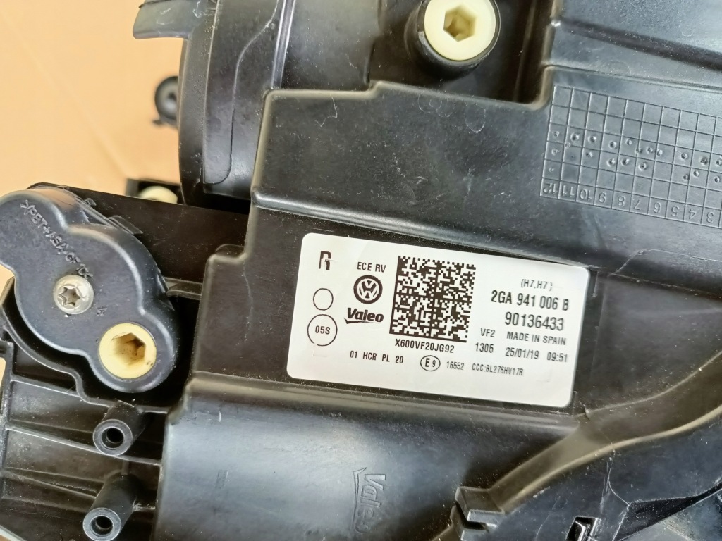фото №7, Volkswagen оригінальний номер 2ga941006b лампа передня p
