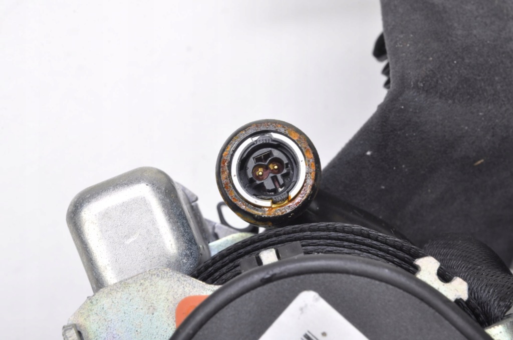 Maserati ghibli 3 ремень безопасности левый  перед 628411100 Доставка