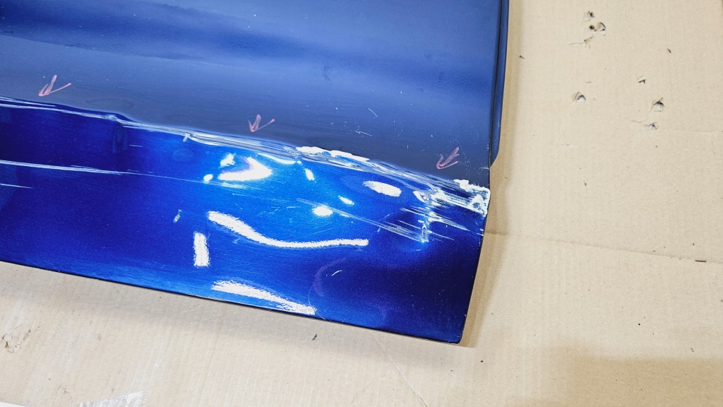 Дверь правое  задняя задняя tesla model 3 оригинальные Киев