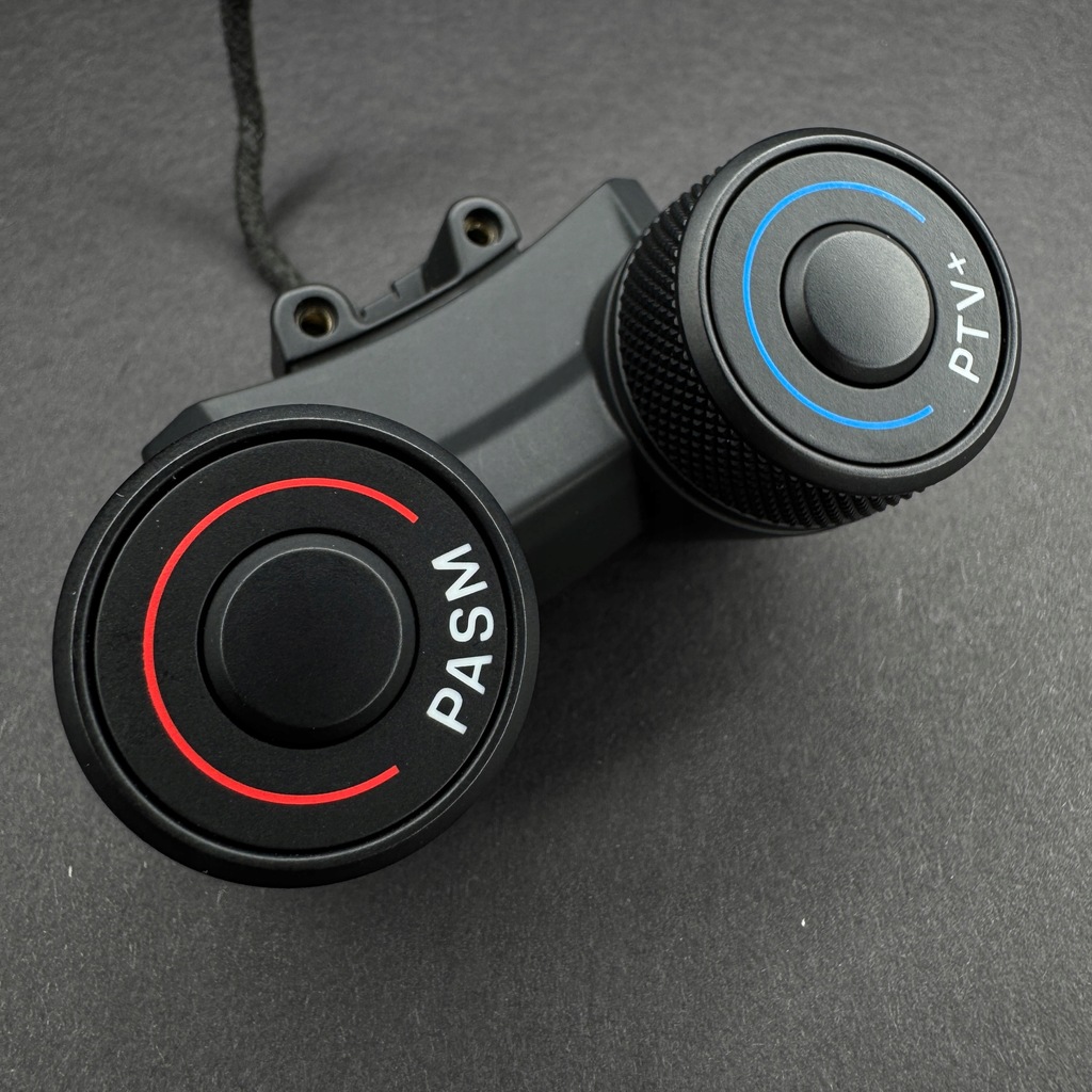 фото №8, Porsche 911 992 gt3 rs weissach переключатели руля drive mode pasm ptv