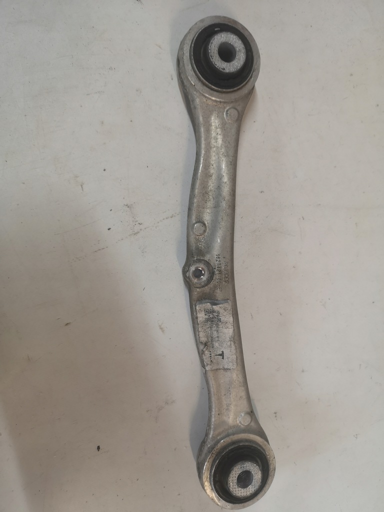 фото №1, Tesla x - рычаг задняя