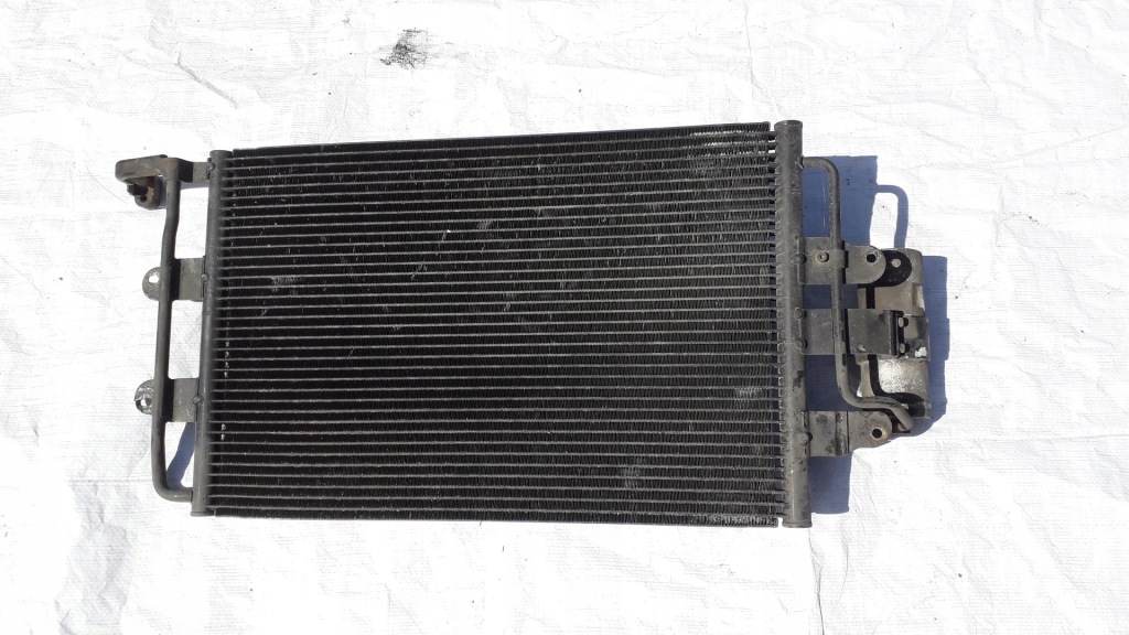фото №1, New beetle радиатор кондиционера 1c0820413a