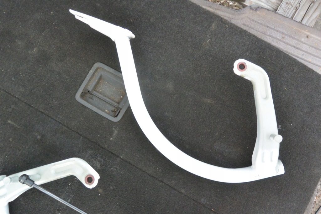 фото №7, Петля крышки багажника kpl vw passat cc lift lc9a