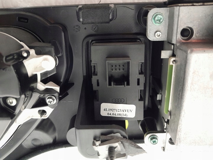 фото №8, Audi q7 4l счетчик навигация dekor панели приборной панели консоли 8t0919603c