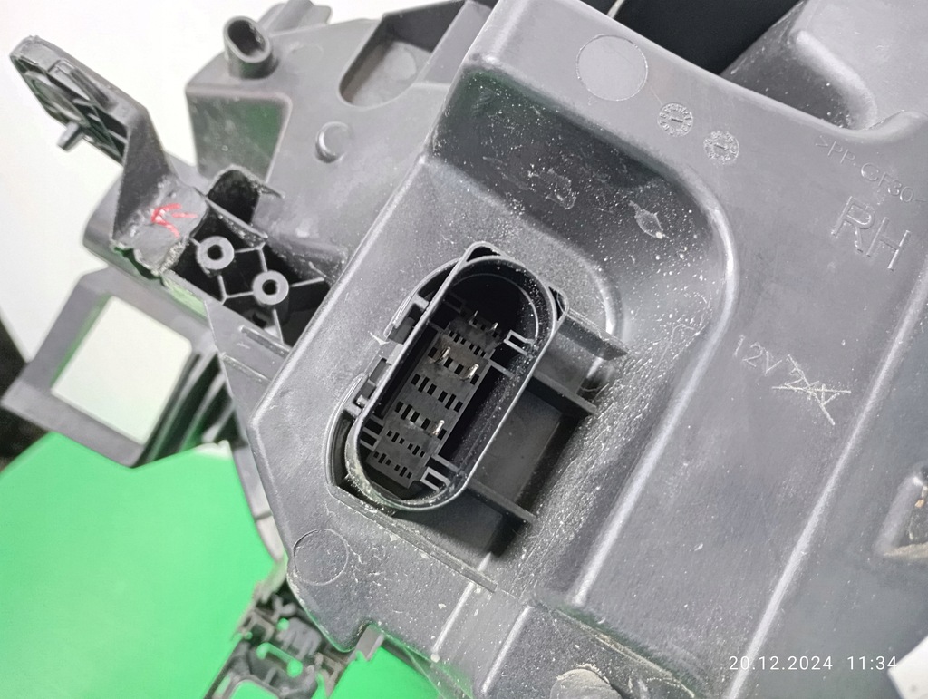 фото №9, Лампа права перед full led vw id3 id.3 10b941036a iq.light