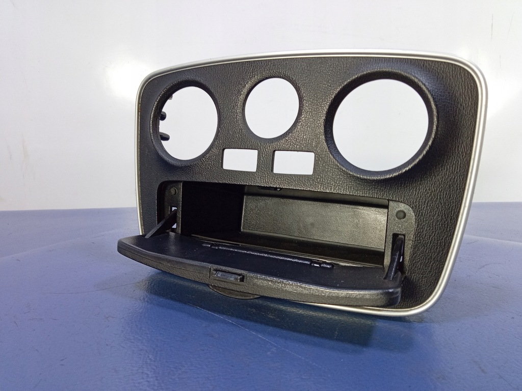 фото №5, Hyundai sonata v nf рамка консолі бардачок