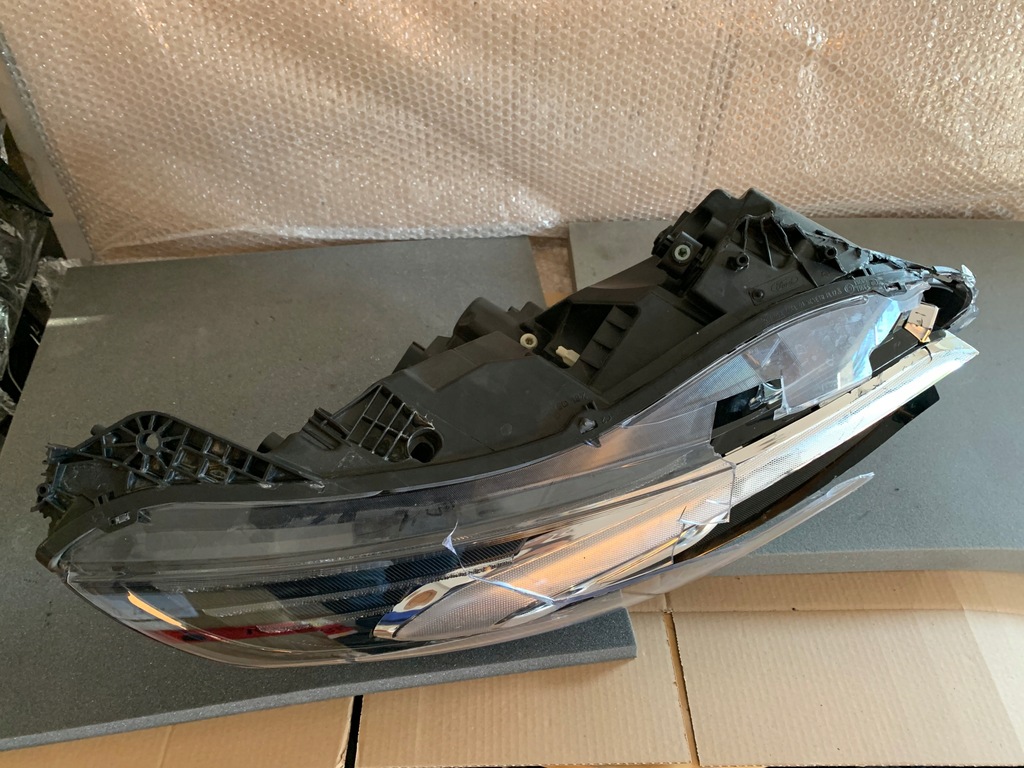 фото №2, Ford smax mk2 права лампа full led