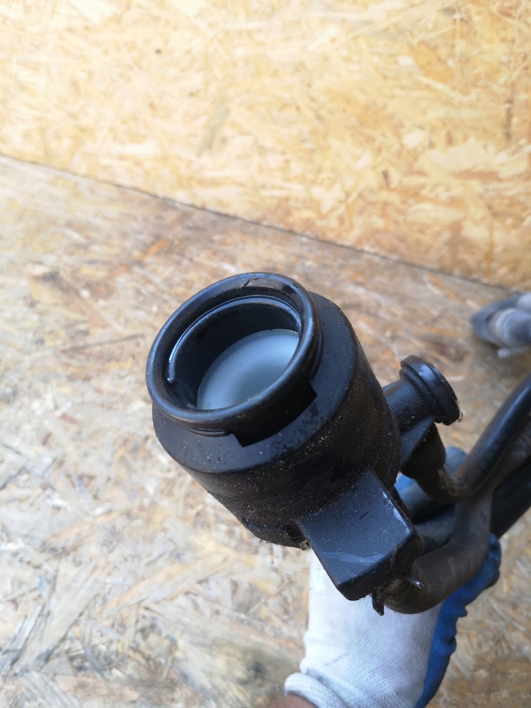 фото №5, Hyundai tucson iii труба заливної пального crdi