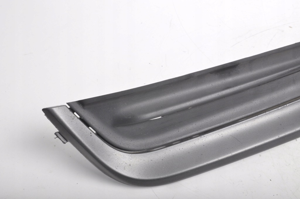 Volvo s60 v60 рестайлинг  решётка решётка  бампера правая 31353655 Доставка