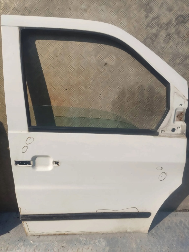 фото №1, Дверь передние правое mercedes vito viano w638 75