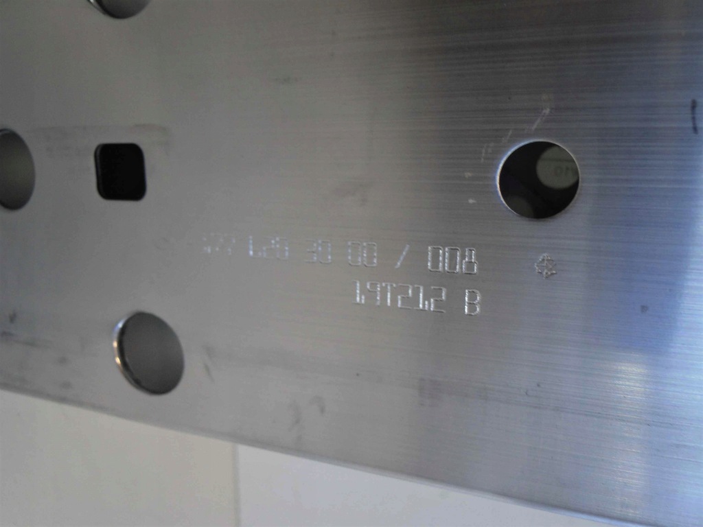 фото №9, Mercedes eqb x243 234 зона деформации левая правая