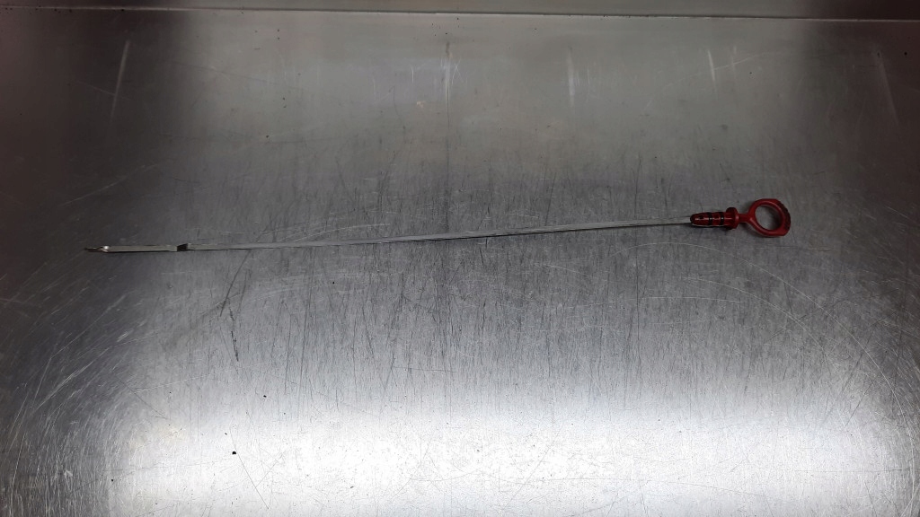 фото №1, Щуп масла 8653597 volvo s60 v70 ii 2.4b