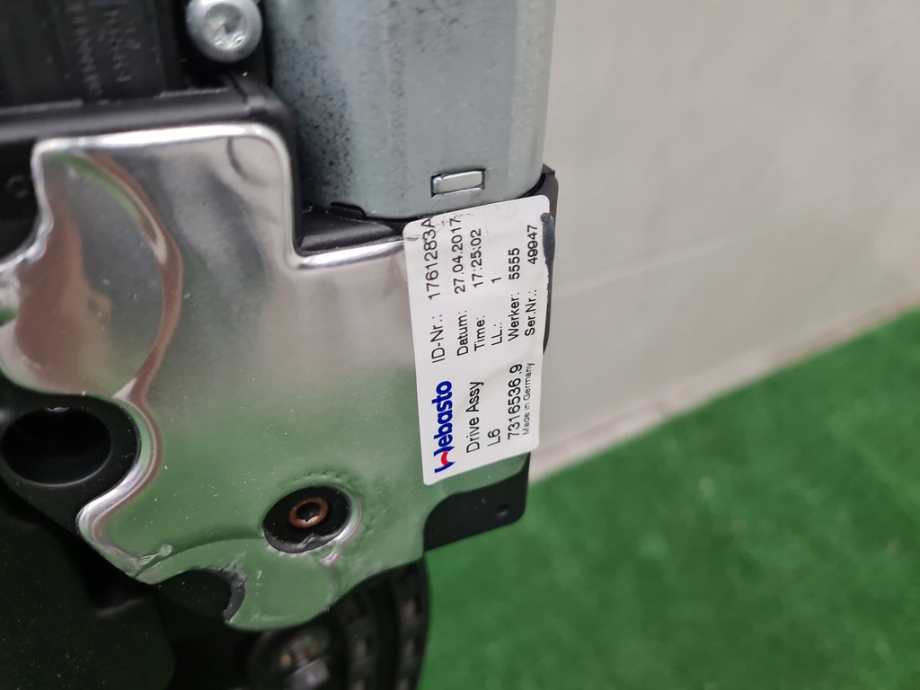 фото №9, Bmw 5 g30 f90 люк крыша сдвижной 8065030