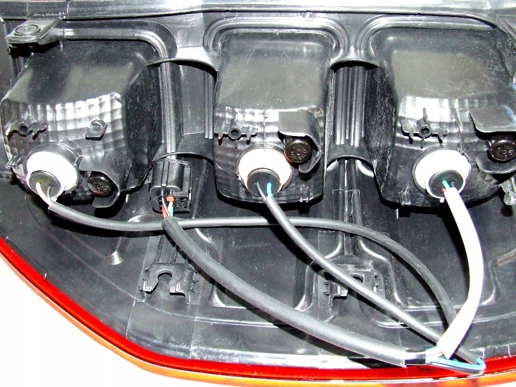 фото №5, Лампа задняя задняя левая ford ranger 2012 -