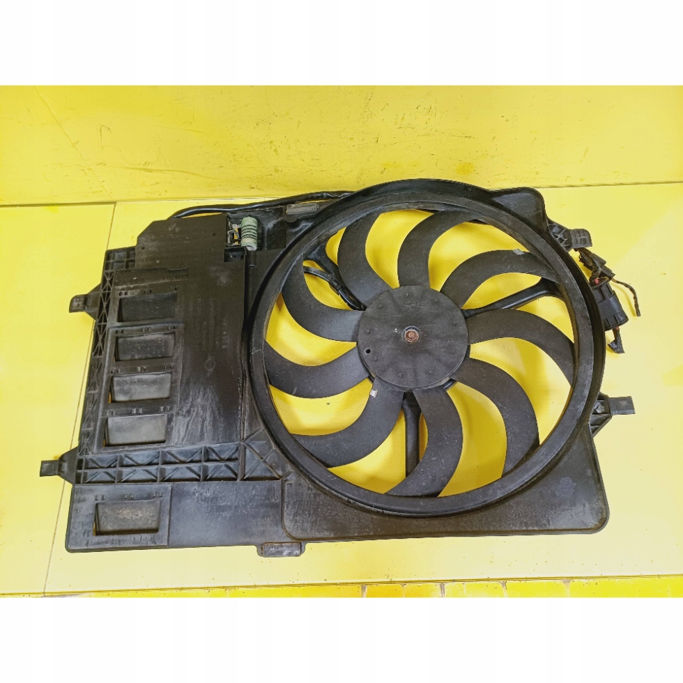 Купити Вентилятор радіатора mini cooper r50 1.6b 1475577-02 nr3