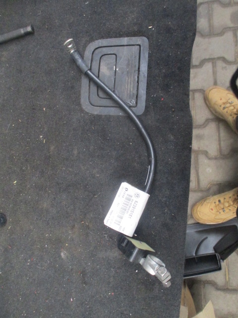 фото №1, Клема мінус vw audi 6z3915181