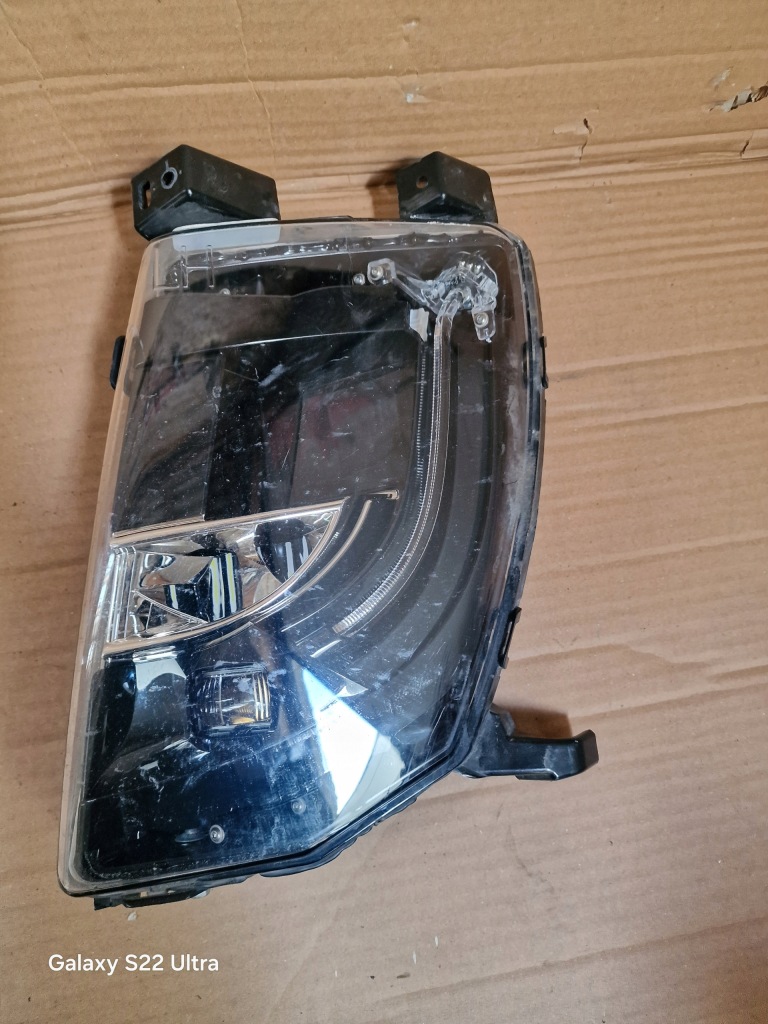 Купити Протитуманна фара лівий tesla s 600591501e