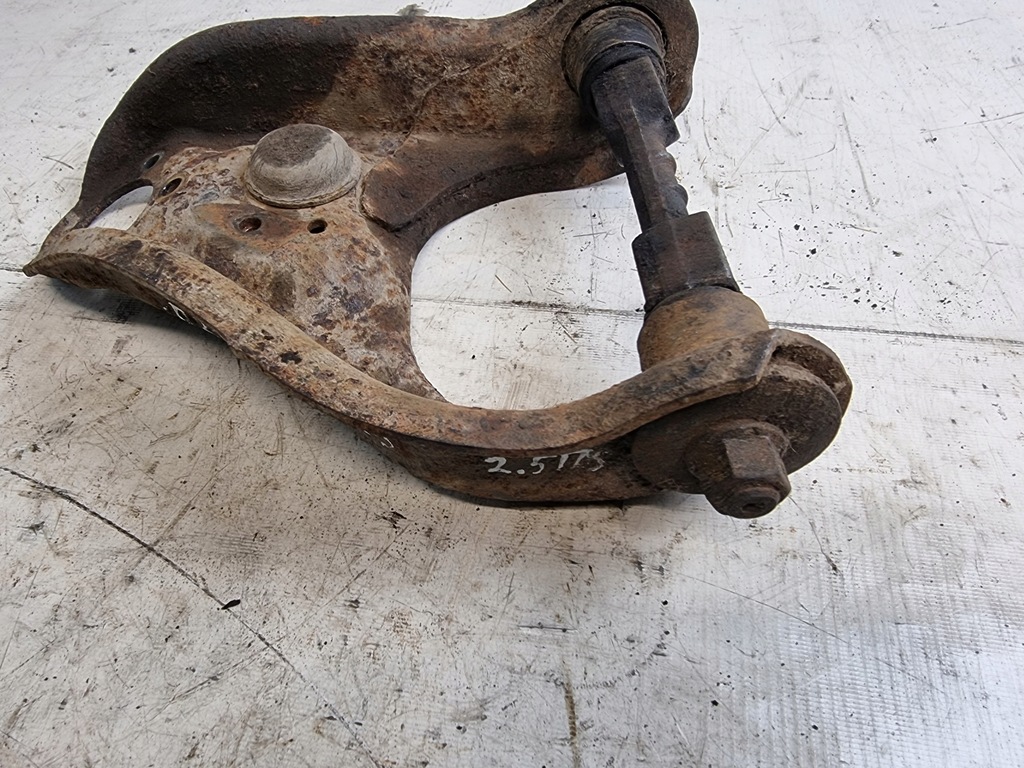 фото №10, Рычаг верхний правый перед opel frontera a 2.5 tds