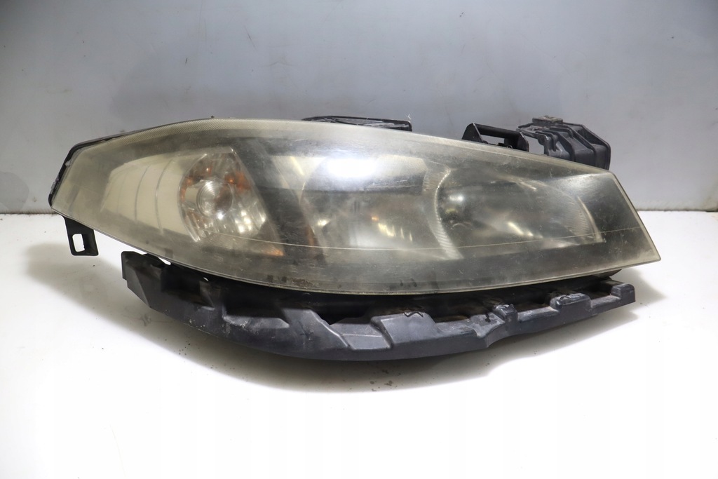 фото №1, Лампа правая передняя renault laguna ii lift
