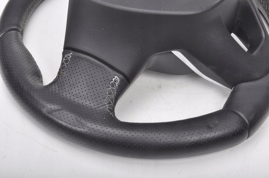 фото №15, Ford fiesta mk8 воздуховод кожаный многофункциональный