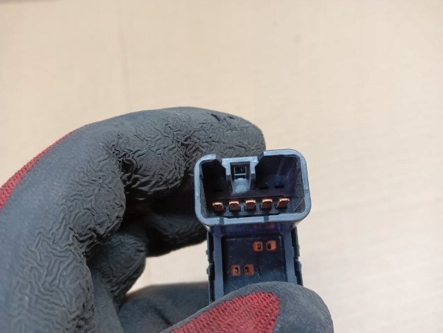 фото №7, Кнопка скло перед space star ii outlander 8608a242