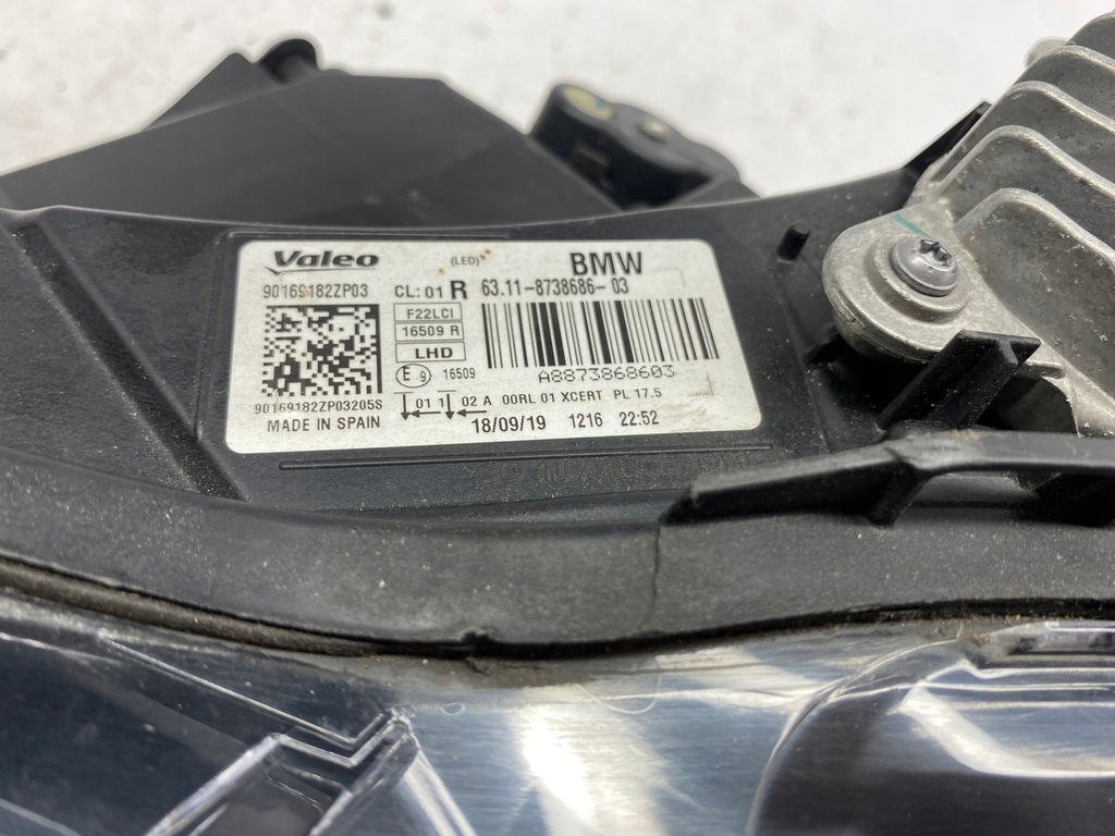 фото №9, Bmw 2 f22 f23 лампа правая led адаптивный 8738686