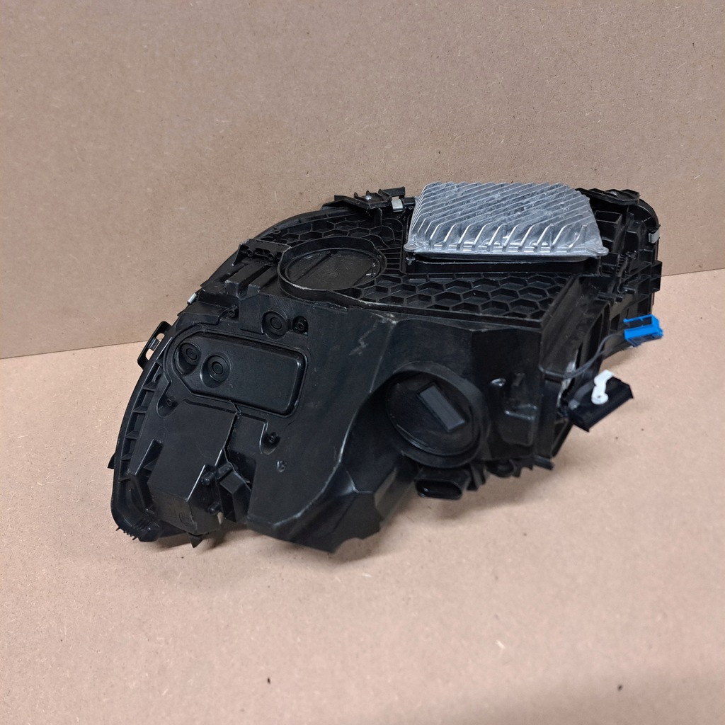 фото №8, Mercedes c klasa w206 digital light правый europa