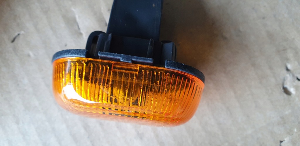 фото №8, Лампа поворотник поворотник suzuki swift ii 89-