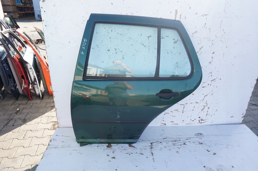 Купить Дверь левая задний volkswagen golf 4 iv