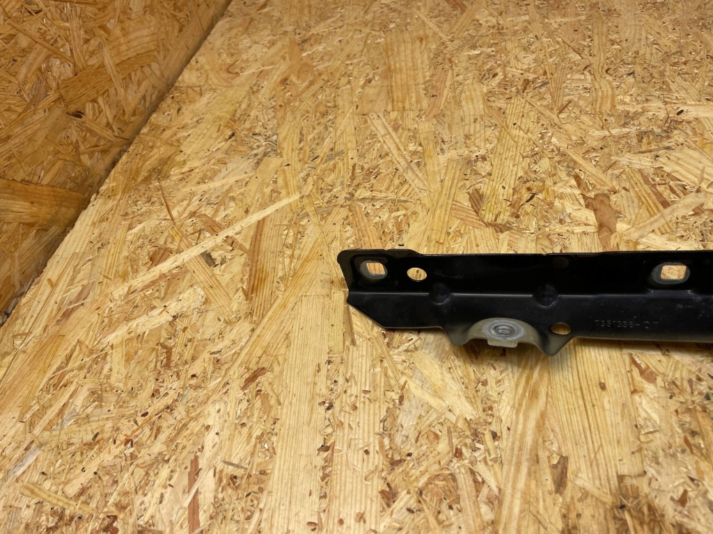 Кронштейн кронштейн держатель крыла перед правая  mini clubman f54 7351338 Цена