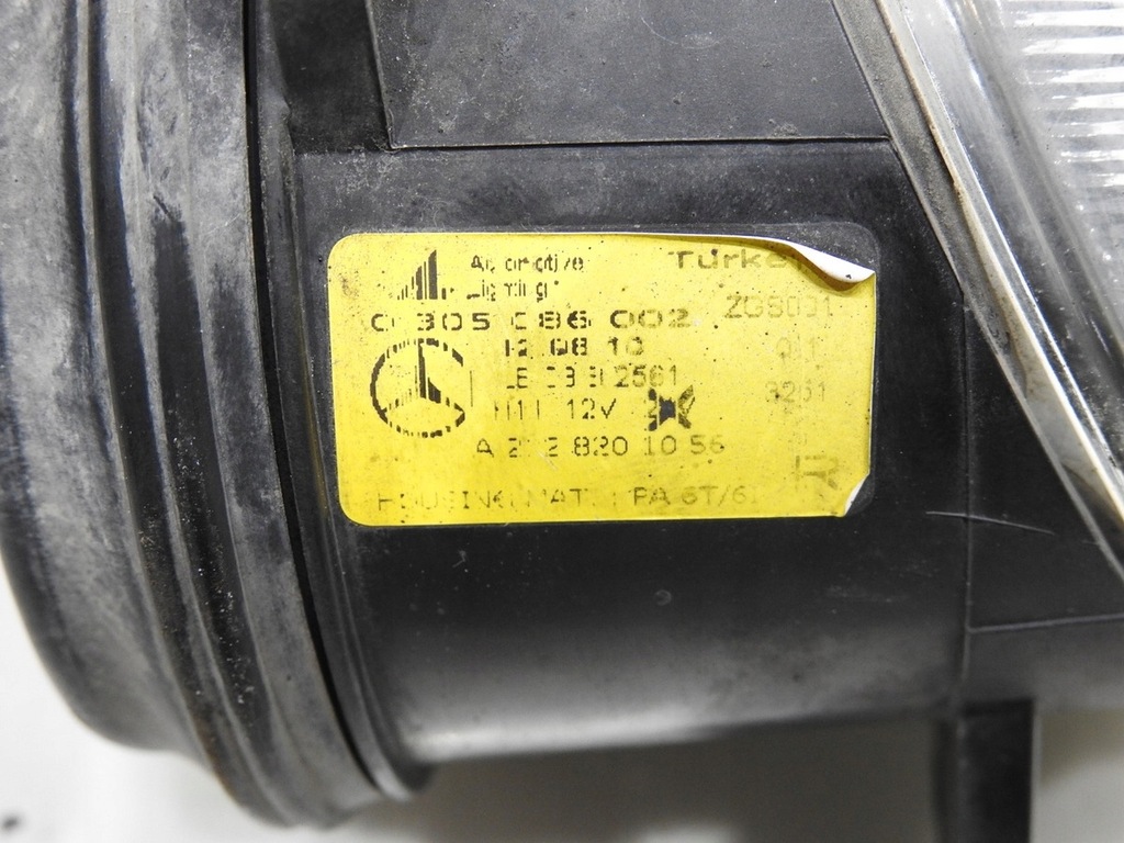 фото №8, Противотуманная фара правый mercedes w212 a2128201056