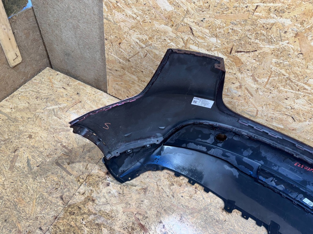 Tesla model y 20- бампер задня задній Оригінал