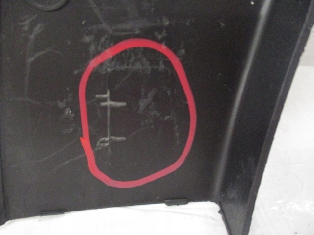 фото №12, Citroen c4 cactus молдинг крила права задня задня