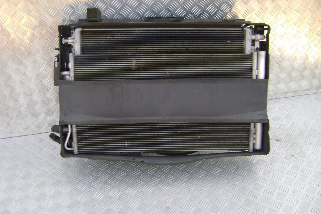 фото №11, Jaguar e-pace - kompletny перед