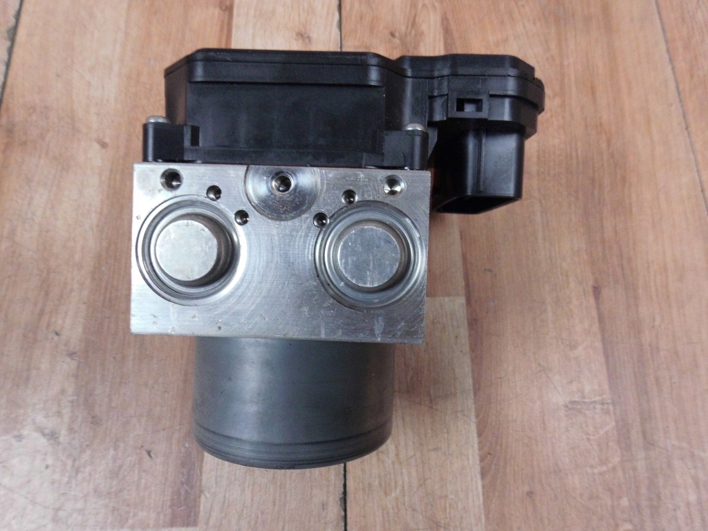 фото №3, Lexus is 2018 насос abs 89541-53440