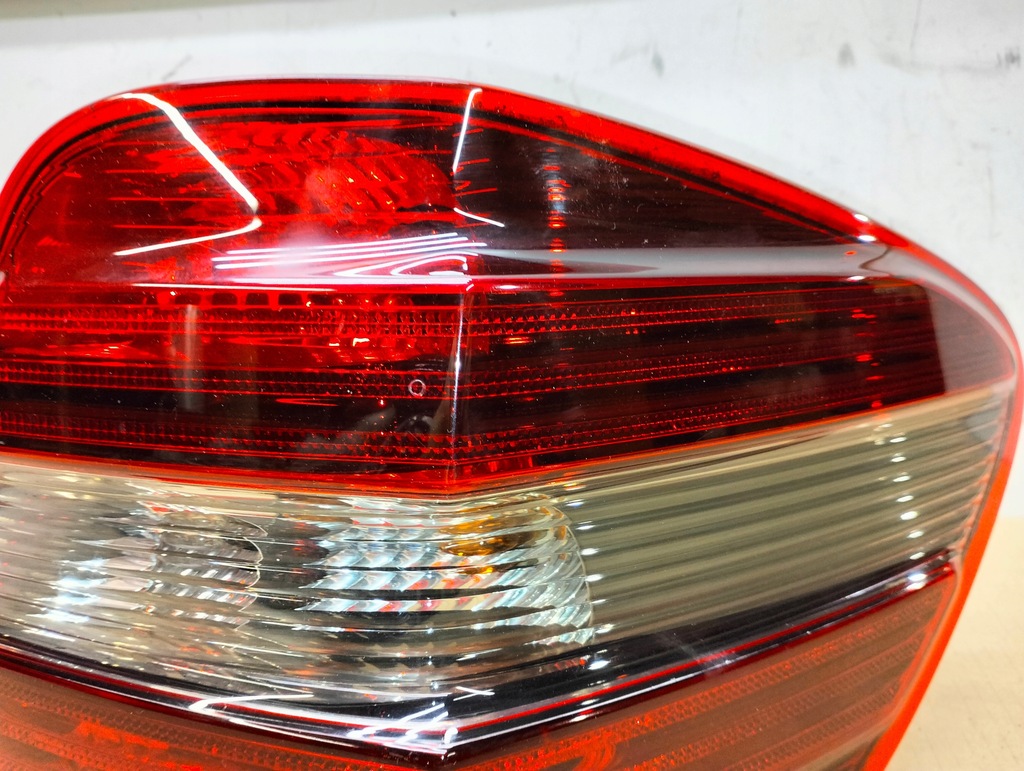 фото №5, Лампа правая задняя mercedes ml w164 lata 2005-2008